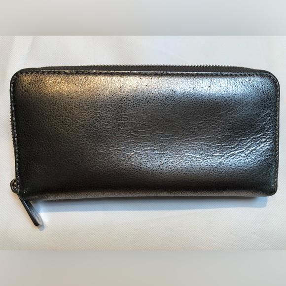 Michael Kors Silver Wallet - Picture 8 of 10